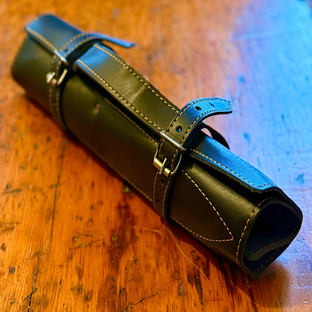 5 Piece Damascus 3 Tone Chef Set with Roll Bag