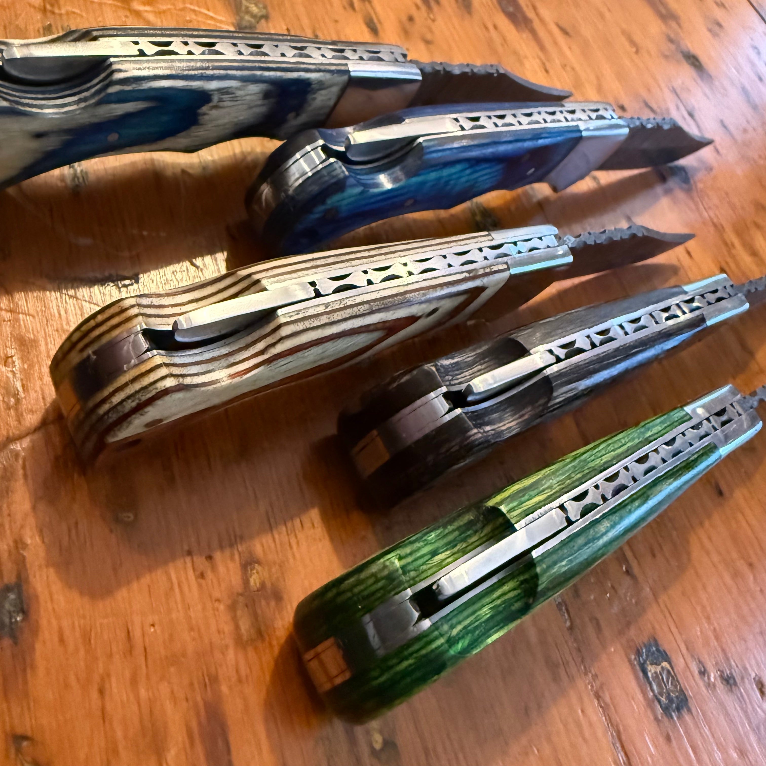 Damascus Folding Knives